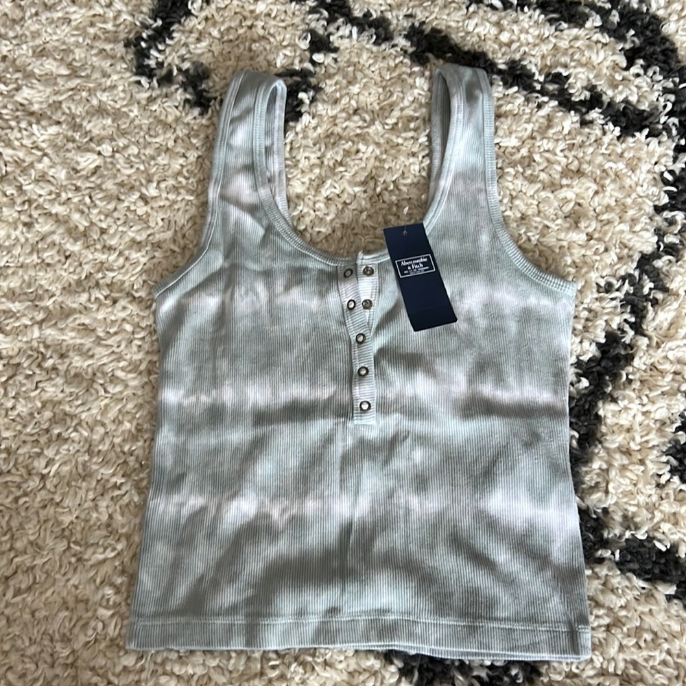 Abercrombie button ribbed tye dye tank